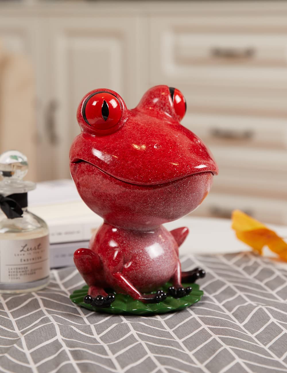 NENBOLEC Candy Dish Cookie Jar Frog Figurine Sculpture Modern Decor Gifts Polyresin Statue Red 8.0 inch