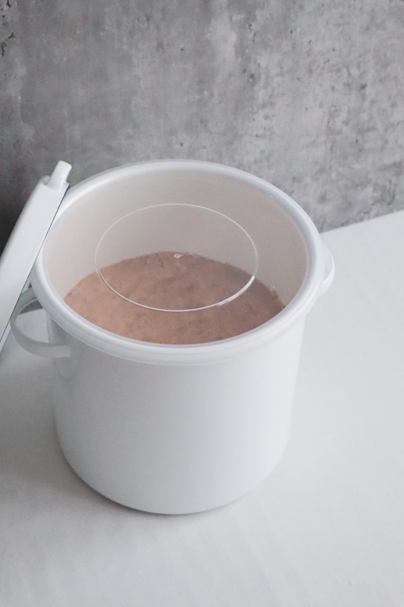 Nodahoro WRS-18 Storage Container, Round Stocker, 7.1 inches (18 cm), Sealed Lid, Enameled Miso, Rice, Umeboshi, Bran Pickles, Bran Floor, Made in Japan