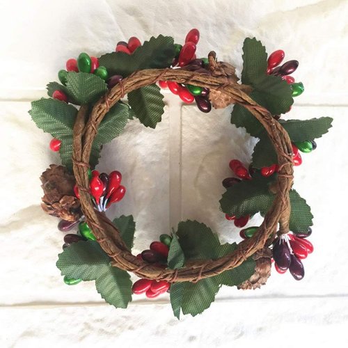 Amosfun Christmas Candle Rings - 6Pcs Artificial Berry Wreaths for Holiday Table Centerpieces