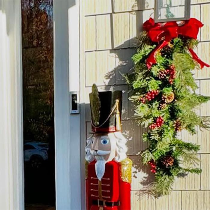 Haute Decor 3 Foot Pre-lit Artificial Fir Christmas Swag with Warm White LEDs