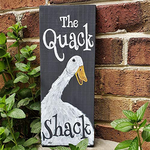 Rustic Wooden Duck Sign, Farmhouse Style Hanging Wall Decor, 12-inch Plaque