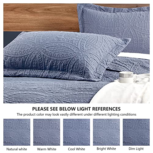 Love's Cabin Queen Quilt Set - Blue Lightweight Summer Bedspread