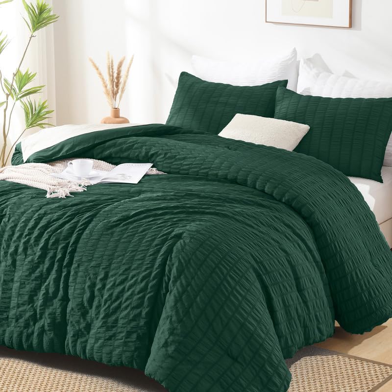 Dark Green Seersucker California King Comforter Set - 3 Pieces