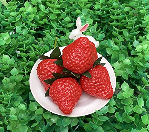 18PCS Realistic Plastic Artificial Red Strawberries for Decoration