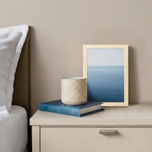 LaVie Home 5x7 Picture Frame - Classic Oak Design with HD Plexiglas for Vertical or Horizontal Display
