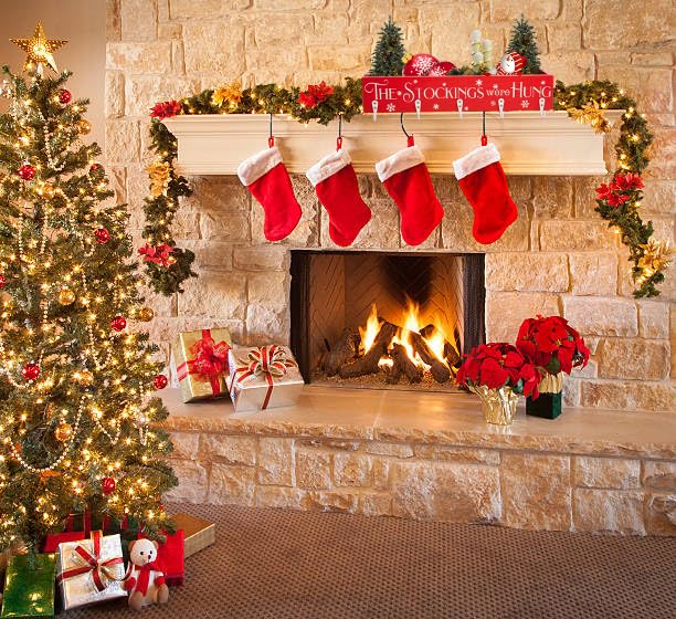 Wooden Christmas Stocking Holder for Mantel with 5 Hooks, 16-Inch