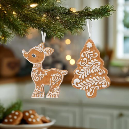 Cynkeyee Gingerbread Decorations | 2-Piece Resin Christmas Ornaments - Tree & Deer, 4.5x0.5x3 IN