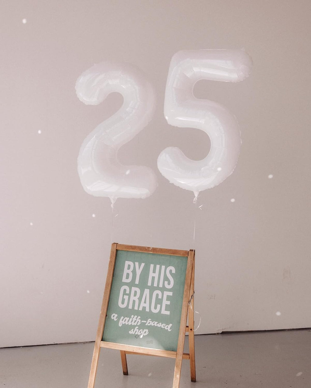 Number 19 Balloon by [Brand Name] - 40-Inch White 19th Birthday Decoration for Boys & Girls