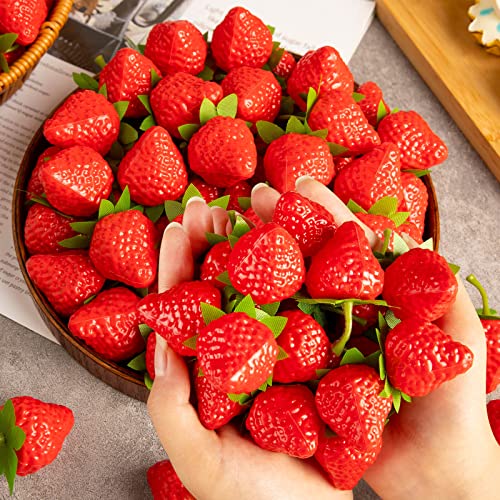 40 Pcs Artificial Plastic Strawberries - Realistic Decor for Home & Parties