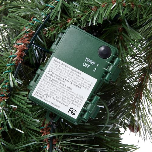 24 Inch Pre-Lit Crestwood Spruce Christmas Wreath Battery Operated