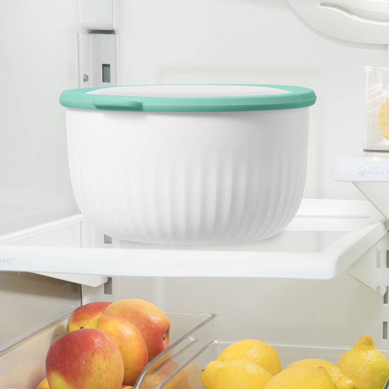 Oggi Prep, Store & Serve Plastic Bowl w/See-Thru Lid- Dishwasher, Microwave & Freezer Safe, (4 qt) White/Aqua