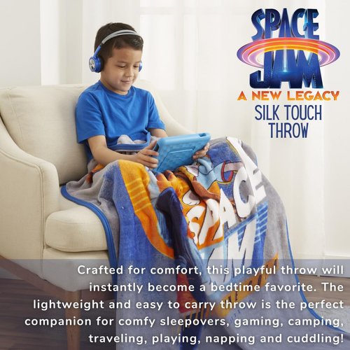 Space Jam Kids Bedding Super Soft Silk Touch Throw, 40 in x 50 in, (Official Licensed Product)
