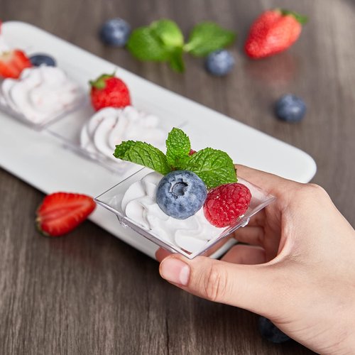 Qeirudu 100 Pack 1 oz Mini Dessert Plates - Small Plastic Appetizer Plates with Spoons Reusable Square Individual Serving Trays for Hors D'oeuvres