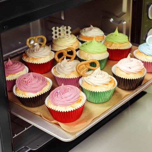 Caperci Baking Cups - Premium Red Foil Cupcake & Muffin Liners | 150-Pack, Greaseproof & Sturdy