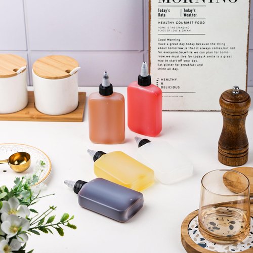 RAMFIYN 12 Pack Mini Squeeze Bottles for Liquids for Camping Kitchen, Camping Cooking, 4oz Mini Oil Bottles, Small Liquid Containers Leak Proof, Travel Oil Bottle