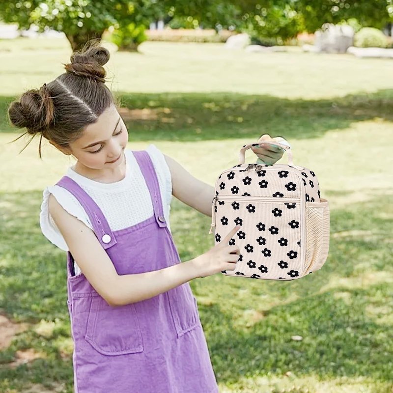 LEDAOU Lunch Box Kids Lunch Bag Insulated Cute Lunchbox Reusable Small Toddler Lunch Bags for School Travel or Picnic(Strawberry beige)