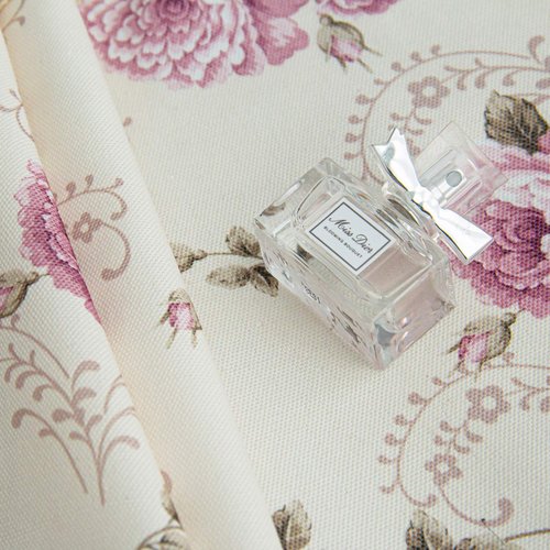 YEESSION Floral Print Rectangle Tablecloth 52 x 70 Inch Stain Resistant and Waterproof Wine Table Cover for Kitchen Dining Indoor Outdoor Buffet Tabletop Decoration (Beige)