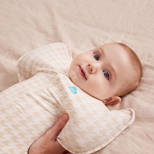 Love To Dream Swaddle UP - Baby Sleep Sack for Newborns | Self-Soothing, 1.0 TOG, Tan Houndstooth, 5-8.5 lbs
