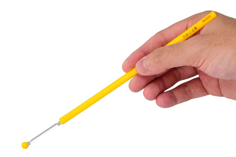 Seki Japan Egg Mix Stick, Egg Yolk and White Strring Stainless Steel Blade, Chalaza Removal Parts, with Safety Cover Yellow