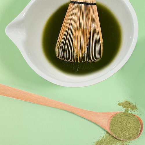 Matcha Whisk Set, 8 Pcs Ceramic Match Bowl with Spout and Bamboo Matcha Whisk and Holder, Bamboo Spoon and Scoop, Sifter, Tea Towel, Matcha Kit for Matcha Tea Ceremony (Gradient Blue Green)