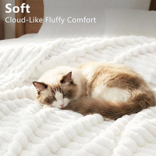 HIMEET Off White Ribbed Queen Size Blanket - 300GSM Lightweight Fleece for Home Decor | 90x90 Inches