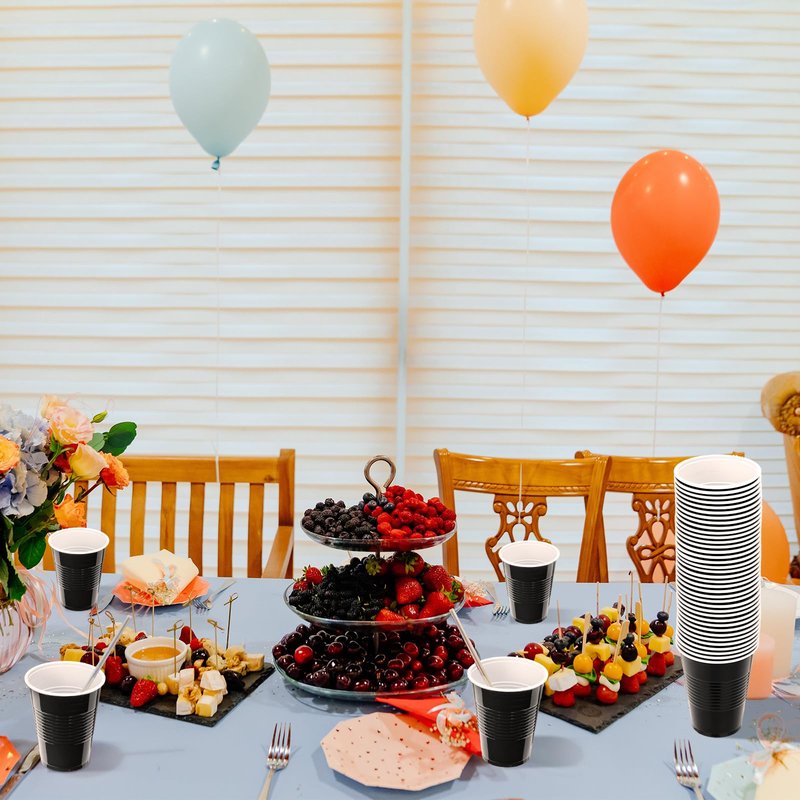Cholemy 200 Pcs 9 oz Disposable Black Plastic Cups for Party,graduation Shot Cups,drinking Plastic Cocktail Tumbler for Coffee Water Beverage Tea Juice Birthday Party Wedding Barbecues Picnics(Black)