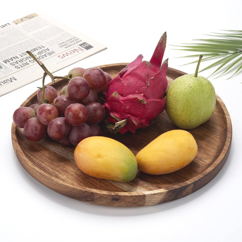 YANGQIHOME Round Wood Tray, Acacia Wooden Serving Tray, Serving Platter, Appetizer Charcuterie Board, Tray Organizer for Kitchen/Countertop, 13.8 x 13.8 x 0.8 inch