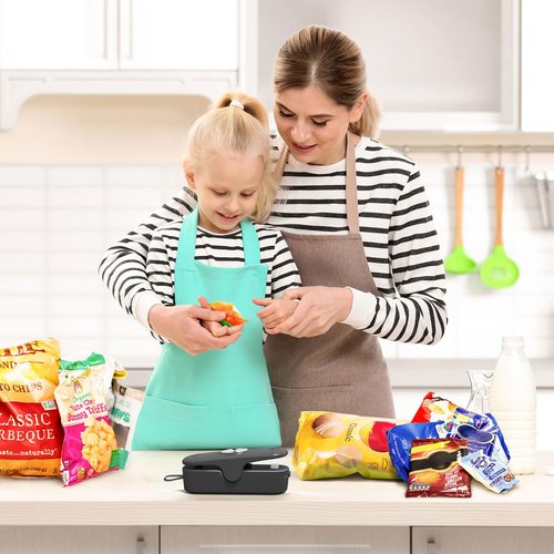 OEOP 2 Pack Mini Bag Sealer, 2 in 1 Sealer and Cutter, Portable Heat Sealer Machine, Chip Heat Resealer for Snacks & Food Storage, Black/White (Batteries Included)