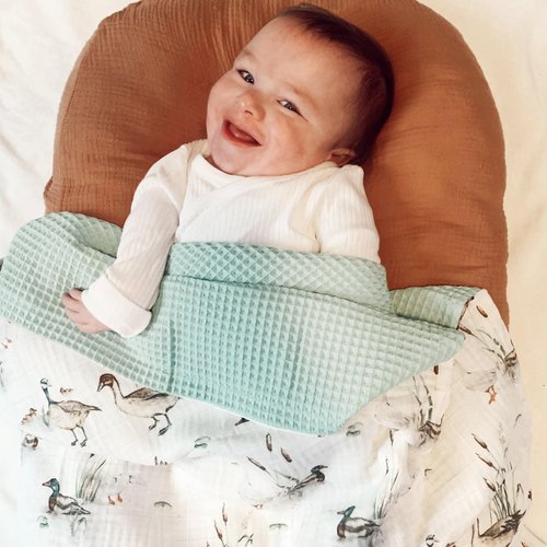 LifeTree Muslin Swaddle Blankets Neutral, Baby Waffle Swaddling Wrap Nursery Blanket for Boys Girls Newborn, 70% Viscose from Bamboo and 30% Cotton