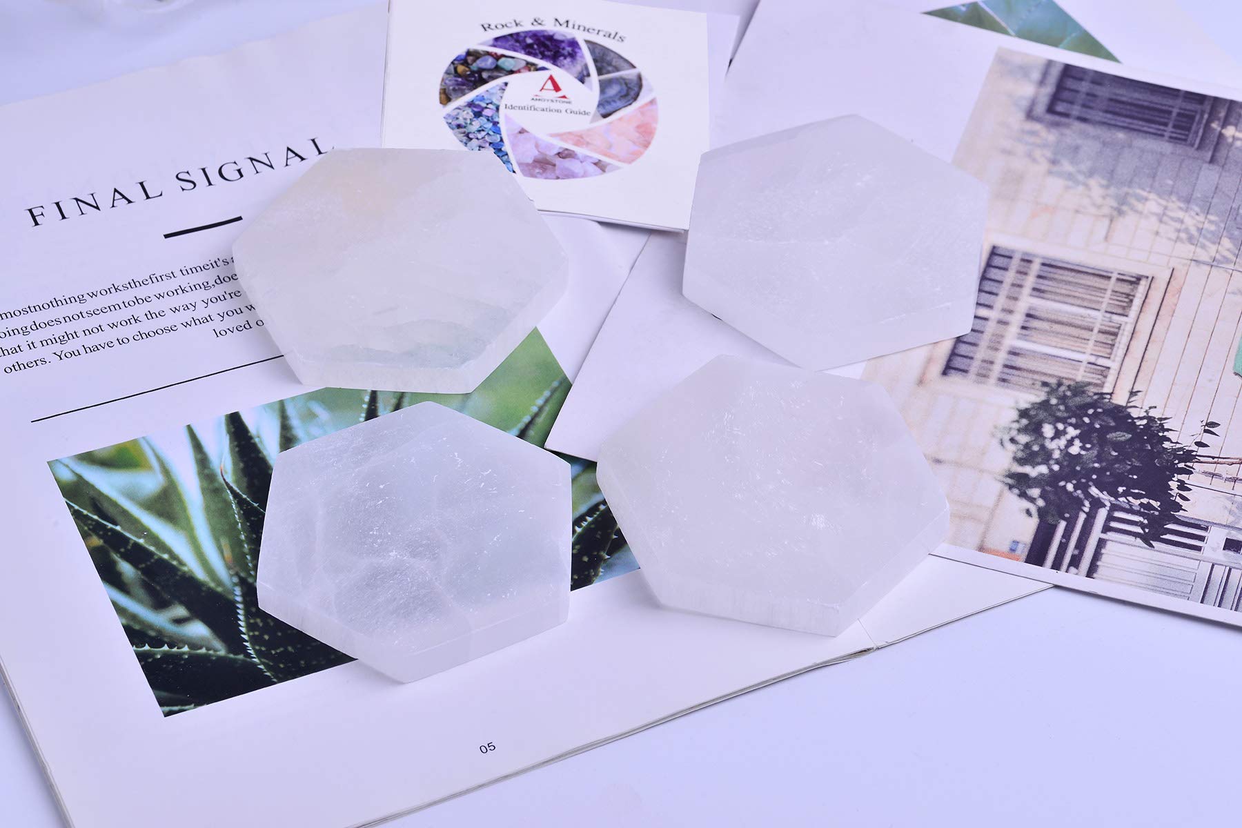 AMOYSTONE 4Pcs Small Hexagon Moroccan Selenite Coasters & Reiki Charging Station Flat Crystal Plate/Tray for Chakra Balance, Crystal Healing