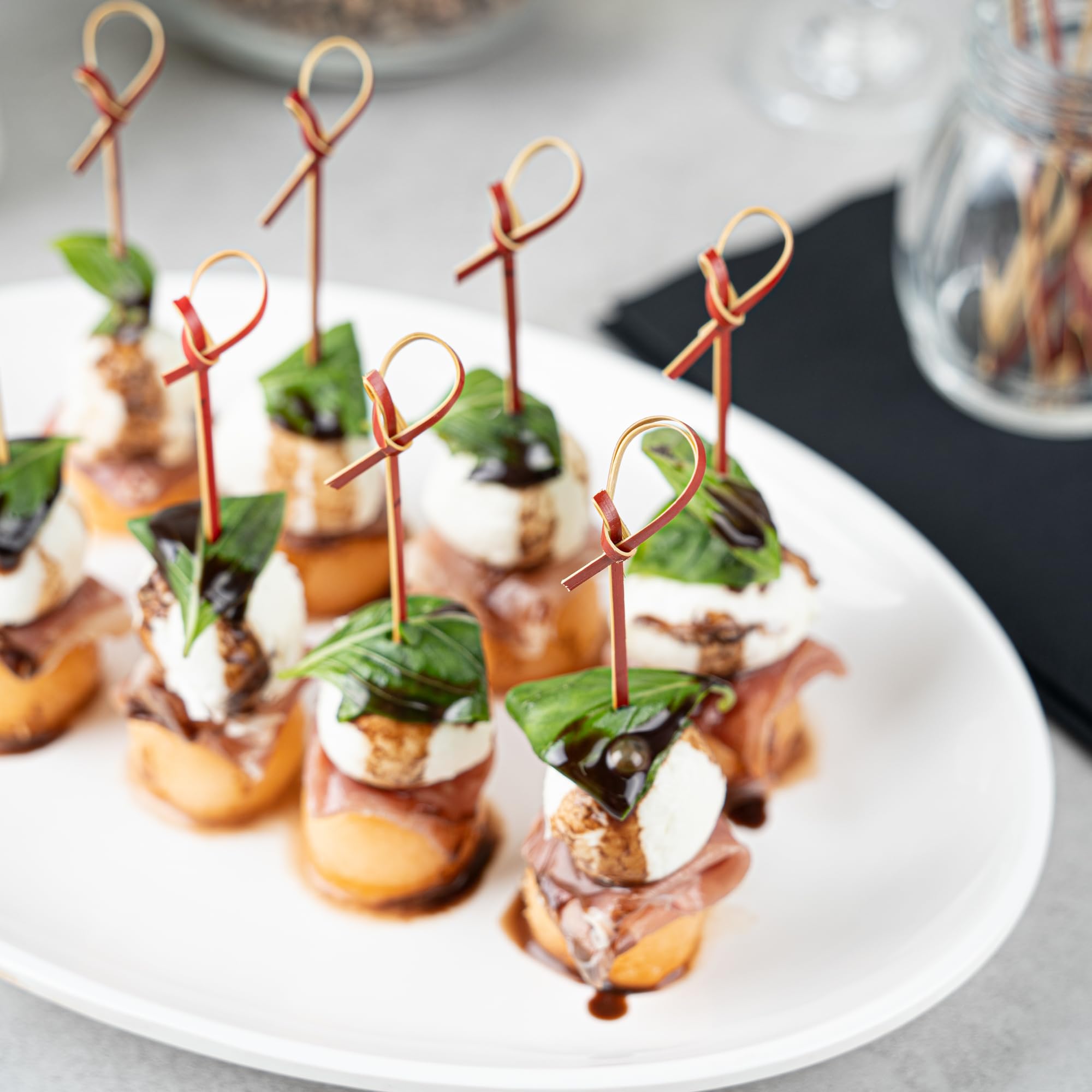 4 Inch Appetizer Picks, 1000 Knotted Knot Skewer Picks - Looped Knot, For Food Or Drinks, Brown Bamboo Cocktail Skewers, Twisted End, Looped End - Restaurantware