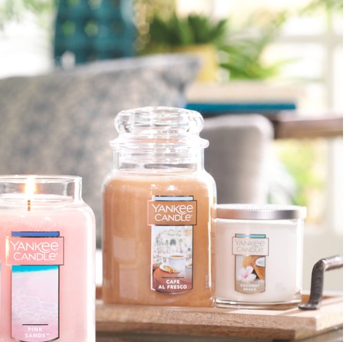 Yankee Candle Café al Fresco Scented, Classic 22oz Large Jar Single Wick Candle, Over 110 Hours of Burn Time