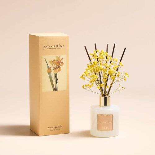 Cocorrína Reed Diffuser - Warm Vanilla Scent Home Fragrance | 8 Sticks for Elegant Bathroom Decor
