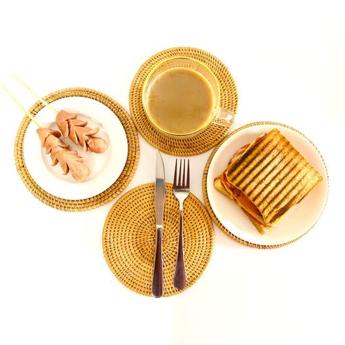 7.87 Inch Natural Round Rattan Trivets Set of 4 - Handwoven Heat Resistant Coasters & Hot Pads, Thick Table Protectors for Farmhouse Boho Decor, Ideal Gift for Home Wedding Housewarming