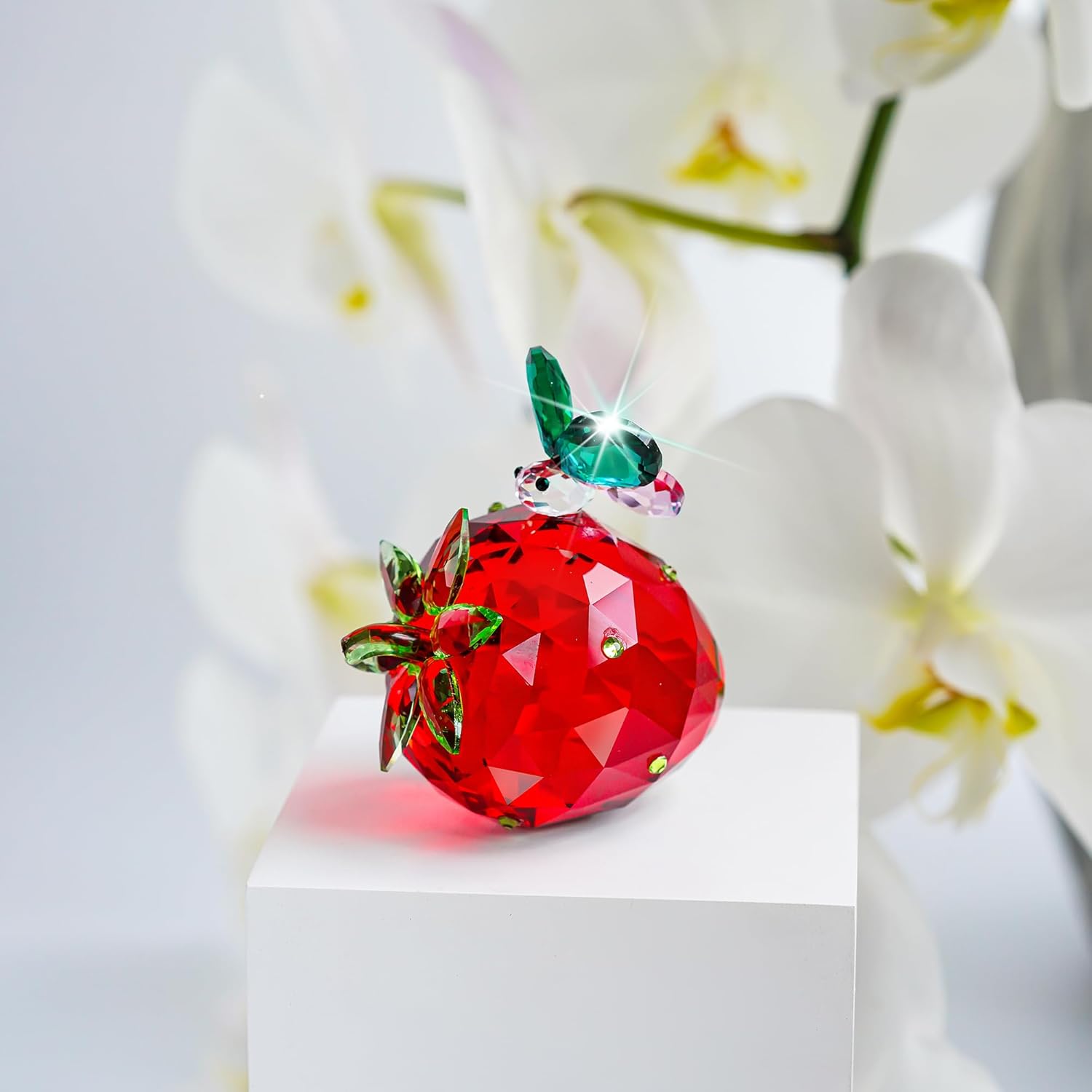 QFkris Crystal Strawberry Figurine - Mini Glass Art Collectible | Perfect Home Office Decor Gift for Mom