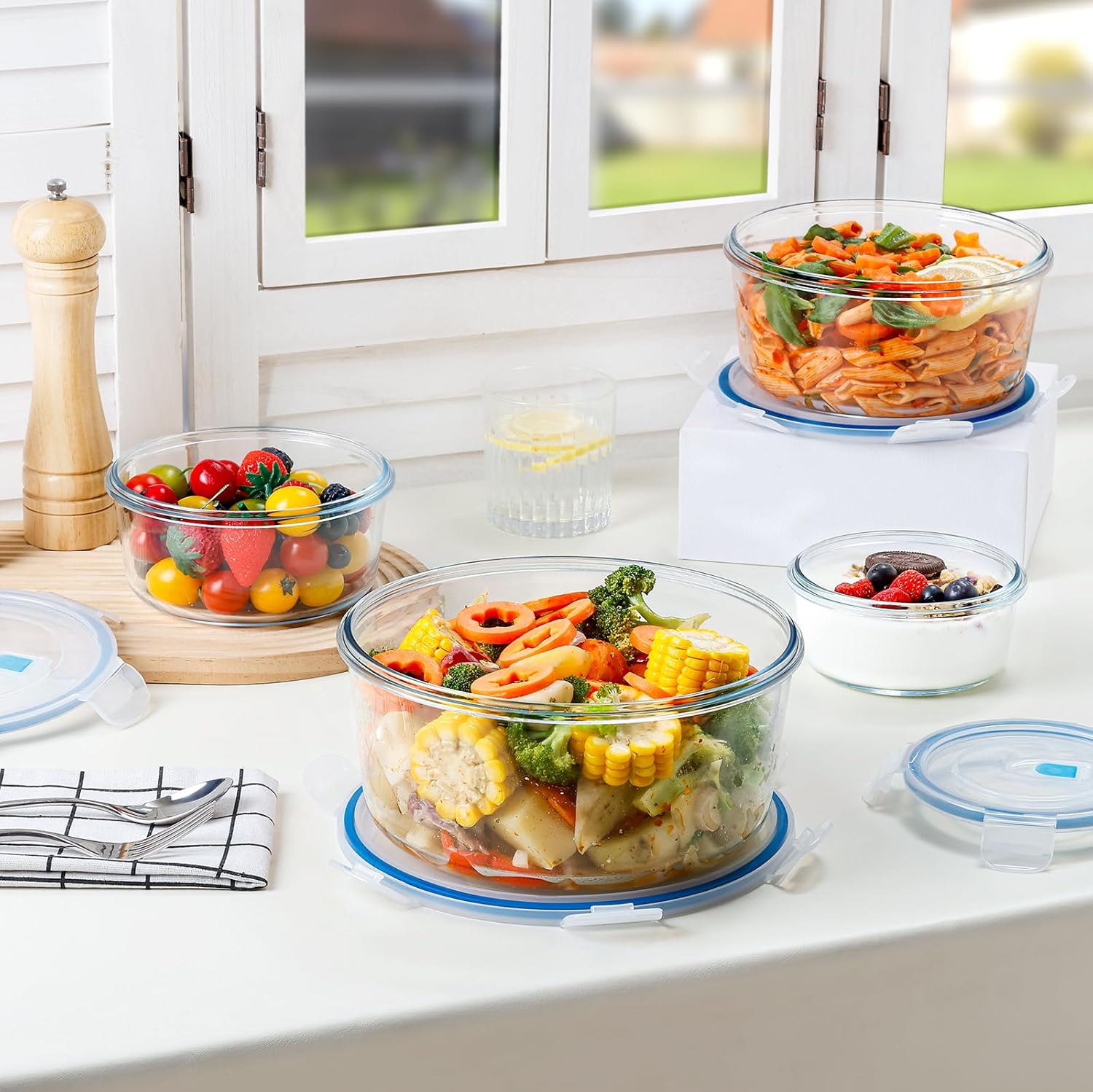 NUTRIUPS Large Round Glass Food Storage Containers - Airtight Lids for Meal Prep | 4-Piece Set