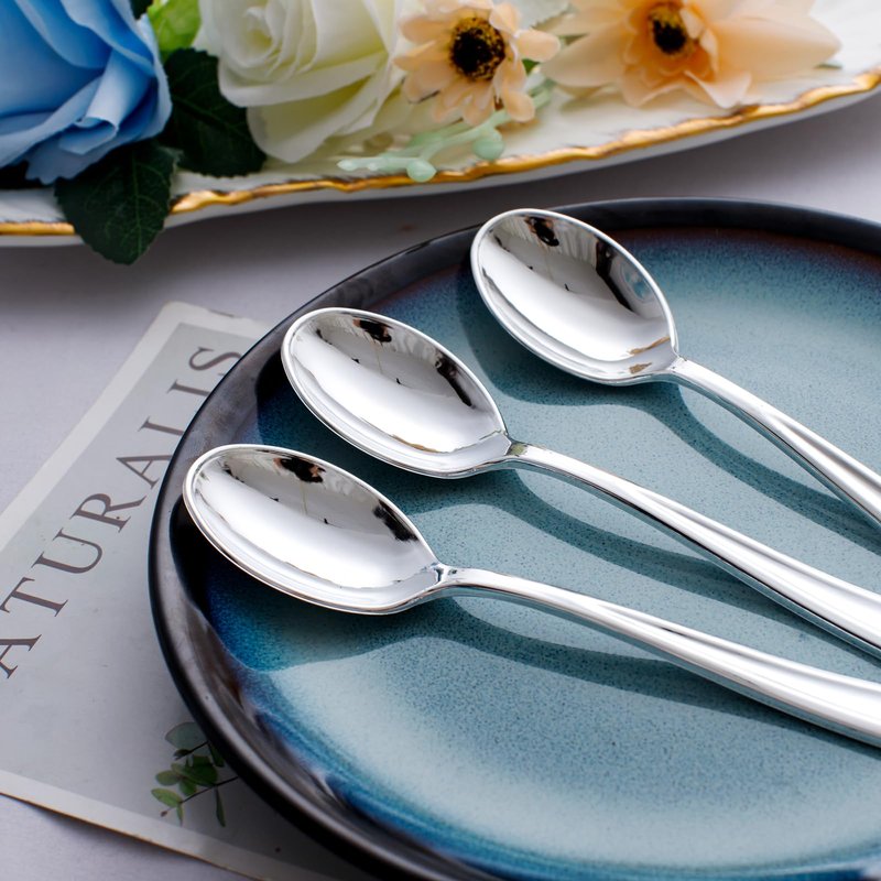 WDF 100 Pack Silver Plastic Spoons Disposable - 6.9 Inch Silver Spoons Heavy Duty Plastic Spoons, Modern Silver Disposable Spoons Perfect for Party Wedding Baby Shower Spring