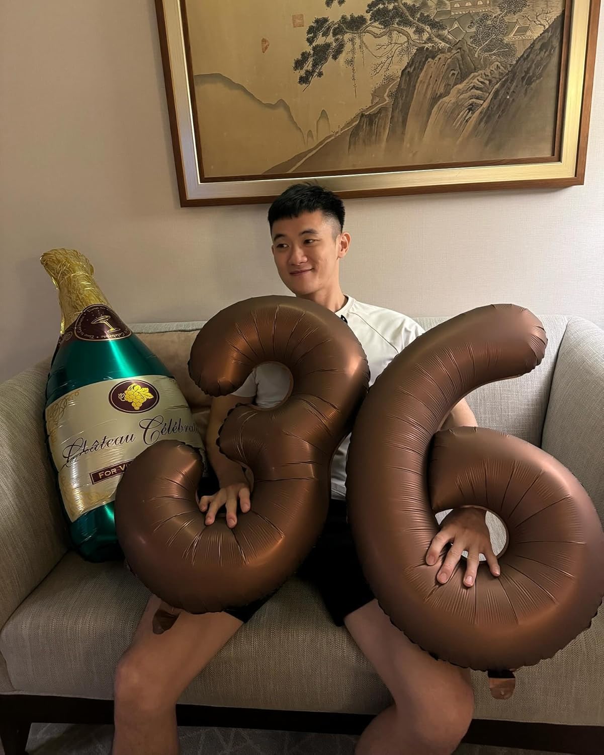 Regine Switzerland 40-Inch Dark Brown Number 9 Balloon - Giant Chocolate Birthday Decoration for Boys & Girls