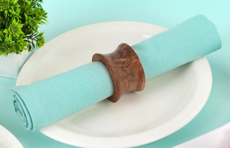 Wooden Napkin Rings Set of 12 Fall Decor for Home Round Acacia Wood Napkin Holders for Dining Table Settings Wood Napkin Ring Rustic Table Décor for Weddings, Parties, and Everyday Use - CLEENTABLE