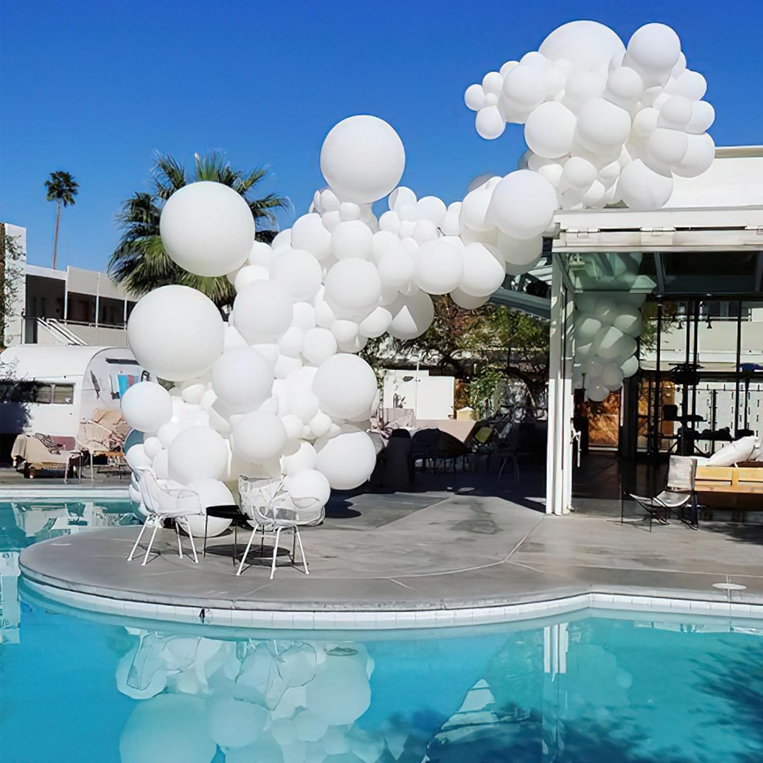 PartyWoo White & Light Blue Balloons - 100 Pcs Each, 12 Inch Size for Celebrations