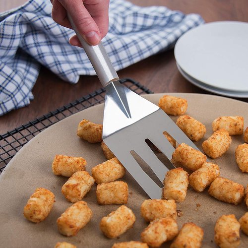 Rada Cutlery Turnover (R128), 3.75" x 3.25" Stainless Steel Face, Made in USA, Silver Handle
