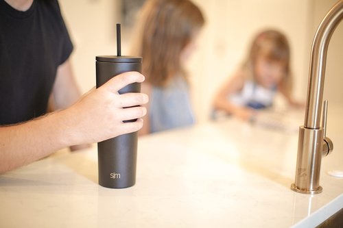 Simple Modern Insulated Tumbler with Lid and Straw | Iced Coffee Cup Reusable Stainless Steel Water Bottle Travel Mug | Gifts for Women Men Her Him | Classic Collection | 28oz | Riptide