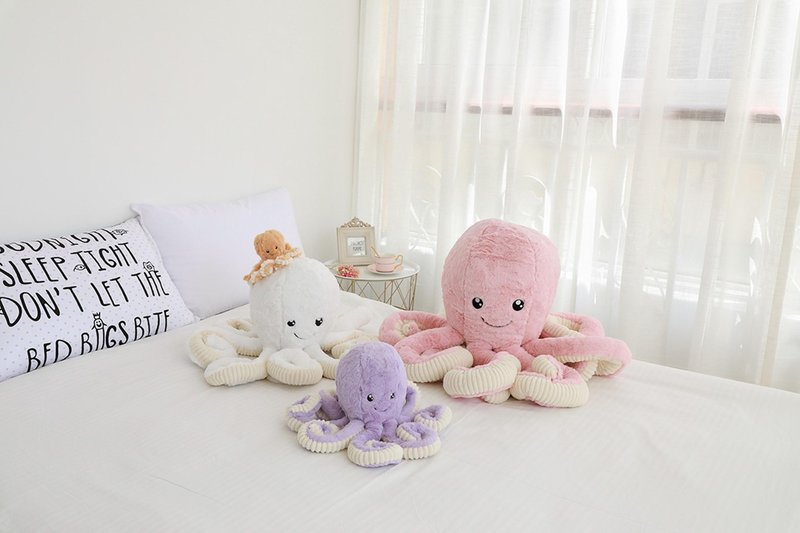 Maxpetus Cute Big Octopus Pillows,Interior Decoration Octopus Cushion,Soft Marine Animal Decorations (White, 15.7 inch)