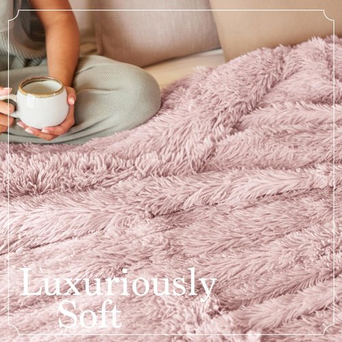 Connecticut Home Co Throw Blanket - Soft & Fluffy Cozy Decor | 70x60 Dusty Rose Sherpa for Bed & Couch