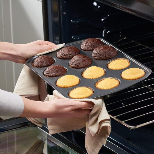 Gusto Kraft Cupcake Liners - 500Pcs Food Grade, Grease-Proof Baking Cups for Muffins & Cupcakes