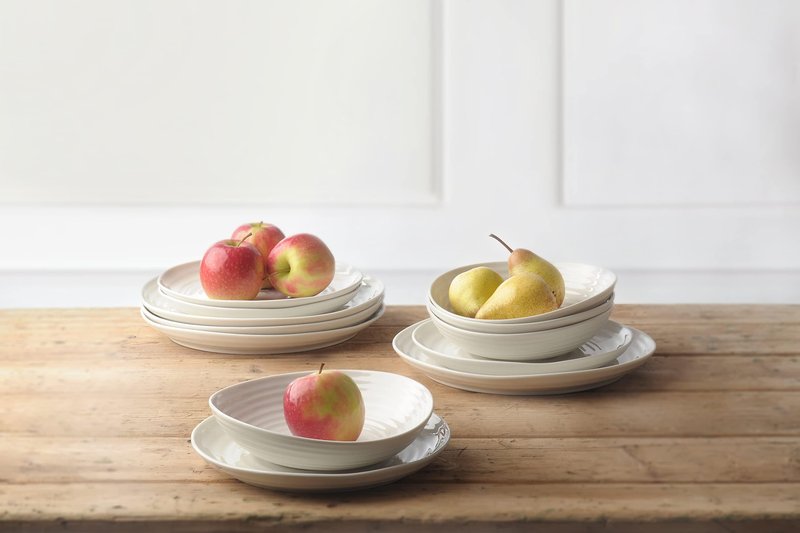 Portmeirion Sophie Conran Coupe Dessert Plates | Set of 4 | Elegant Porcelain Serving Plates | Appetizer or Salad Plates | Microwave, Oven, and Dishwasher Safe | White | 6.5”