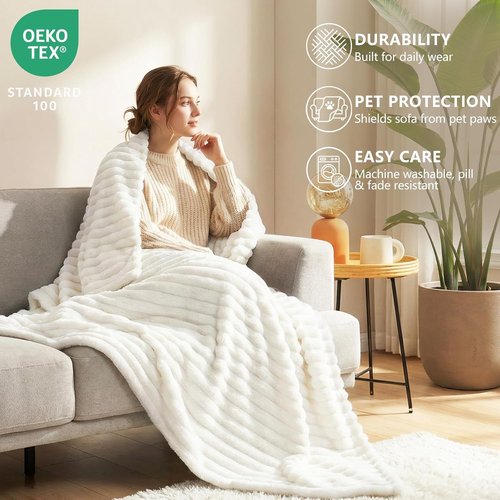 HIMEET Off White Ribbed Queen Size Blanket - 300GSM Lightweight Fleece for Home Decor | 90x90 Inches