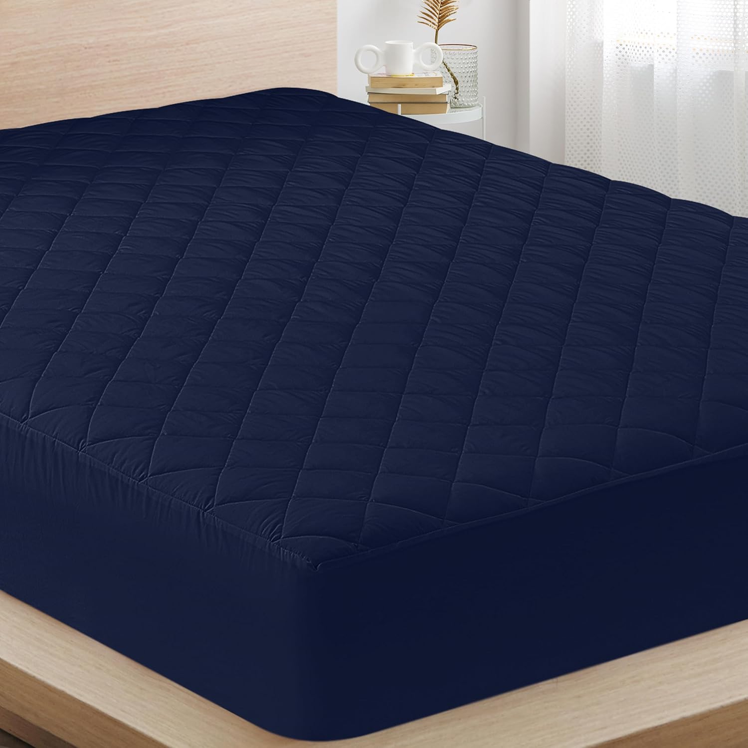 Utopia Bedding Quilted Fitted Mattress Pad - Queen Size Deep Pocket Protector | Navy, Machine Washable