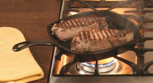 Lodge | Cast Iron 10.5-Inch Square Grill Pan - Durable Black Cookware for Perfect Grilling