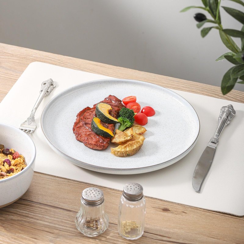 Tikooere Ceramic Dinner Plates Set of 4,Stoneware 8 Inch,Microwave,Dishwasher and Oven Safe,Porcelain Dessert Plates for Pasta,Salad and Steak,Dishes Set for Kitchen,Scratch Resistant,White